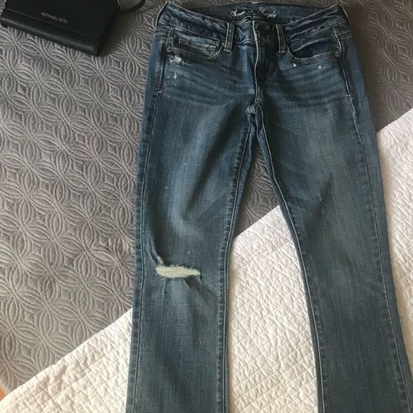 American Eagle Outfitters Denim - American Eagle Stretch Skinny Kick Jeans - Size 4